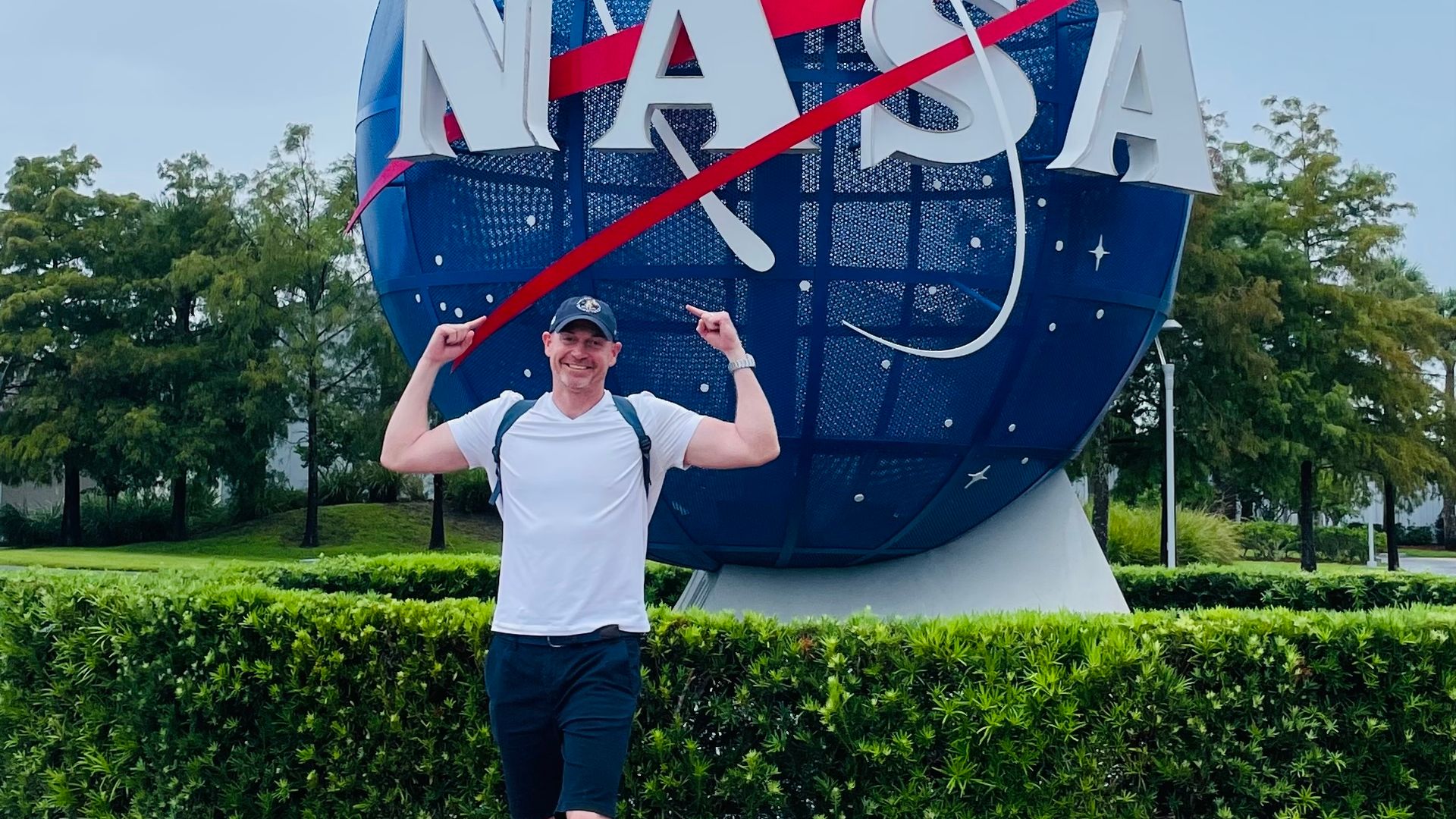 A return visit to Kennedy Space Center and a chance astronaut encounter changed my perspective on life post thumbnail image